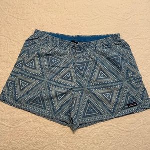 Patagonia Women's Baggies shorts - Size L, blue